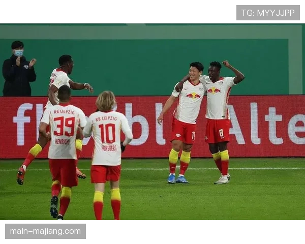 莱比锡4月豪取5连胜狂轰12球 迪奥曼德场均参与30次对抗领跑全联赛